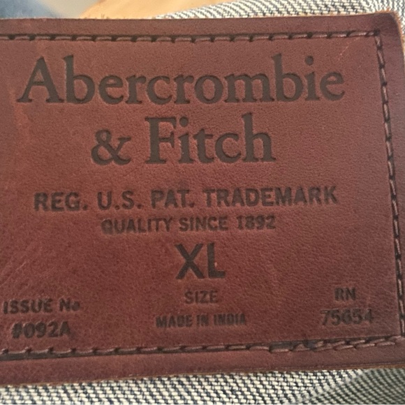 A&F Jean Jacket XL - Picture 2 of 2